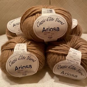 Luxury Yarn in 90% extra fine Merino and 10% cashmere.